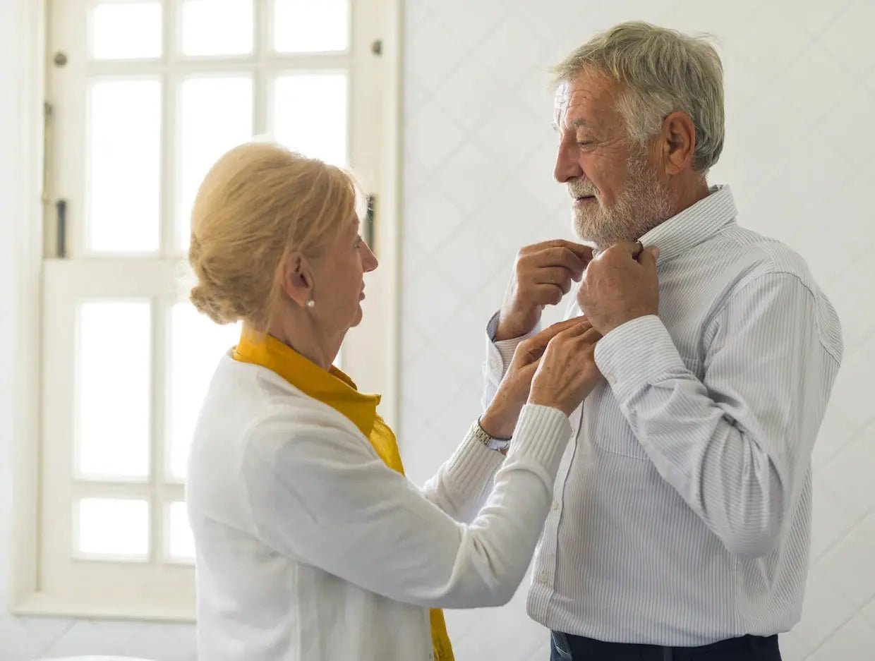 A Guide to Dressing Alzheimer's Patients: Maintaining Comfort and Dignity Renova Medical Wear Inc